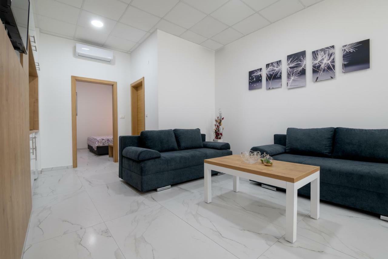 Apartmani Judik نيوم المظهر الخارجي الصورة